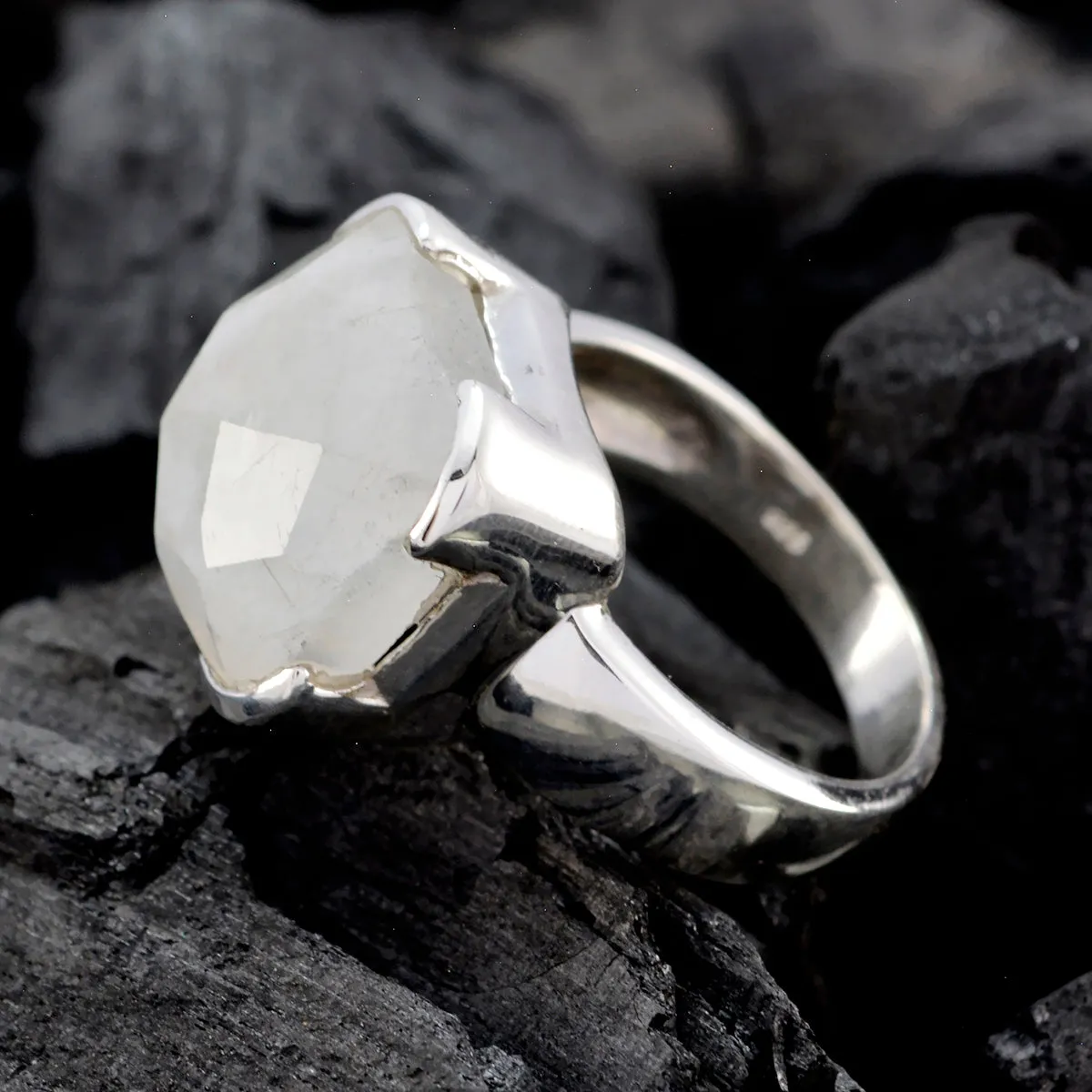 Bewitching Gem Rainbow Moonstone 925 Sterling Silver Ring Guess Jewelry