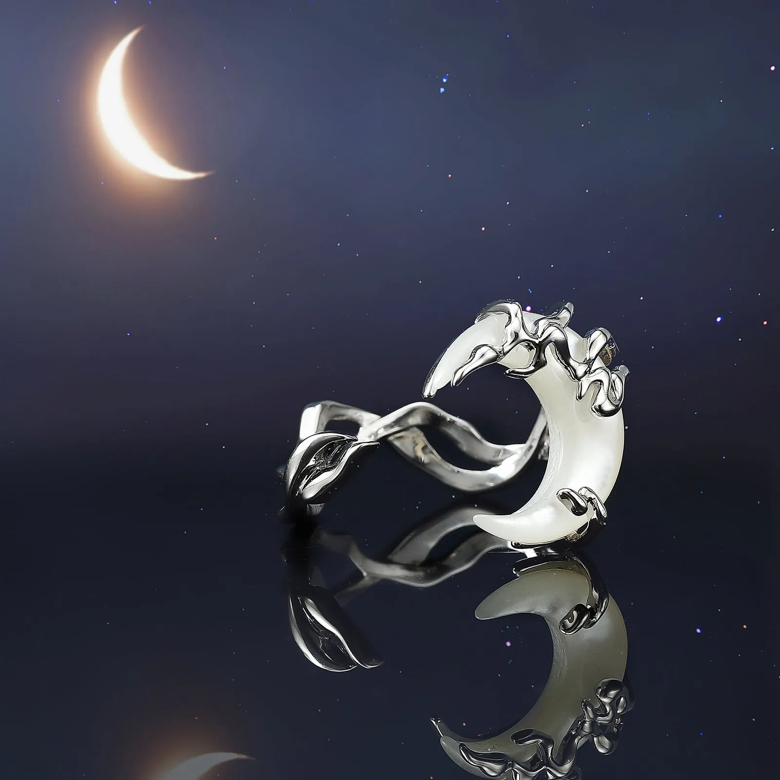 Frost Moon Ring