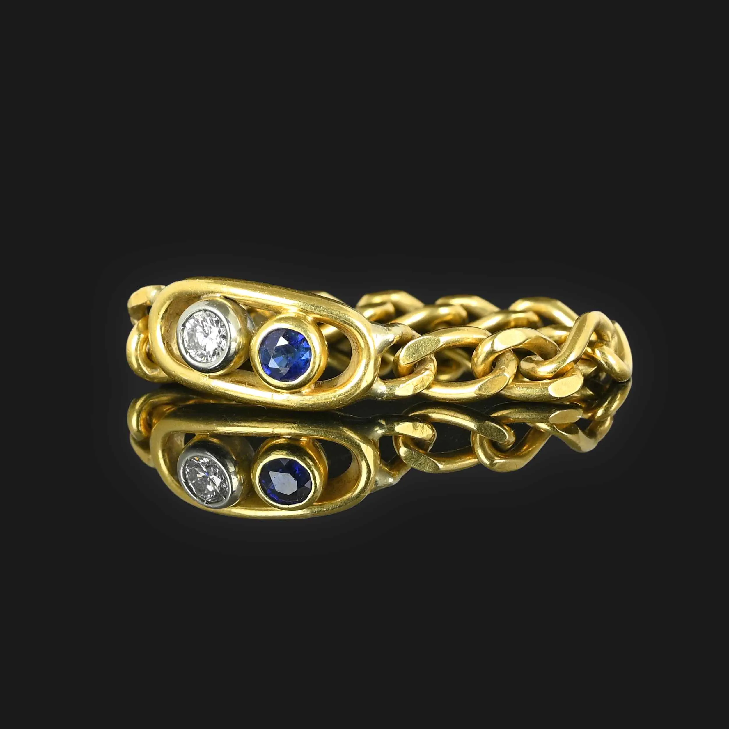 Modern 18K Gold Sapphire Diamond Curb Chain Ring