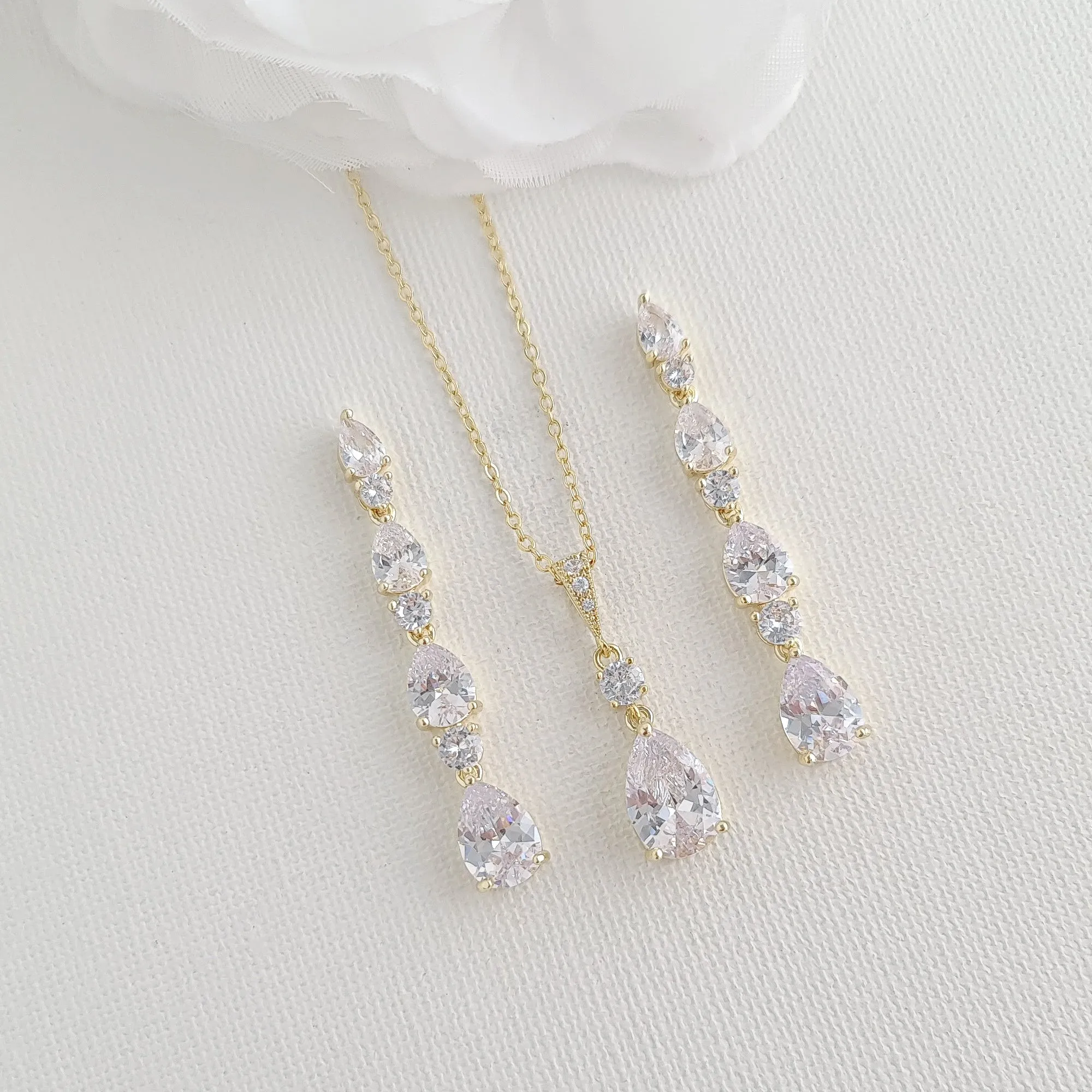 Necklace and Earring Set for Wedding in Rose Gold-Hazel