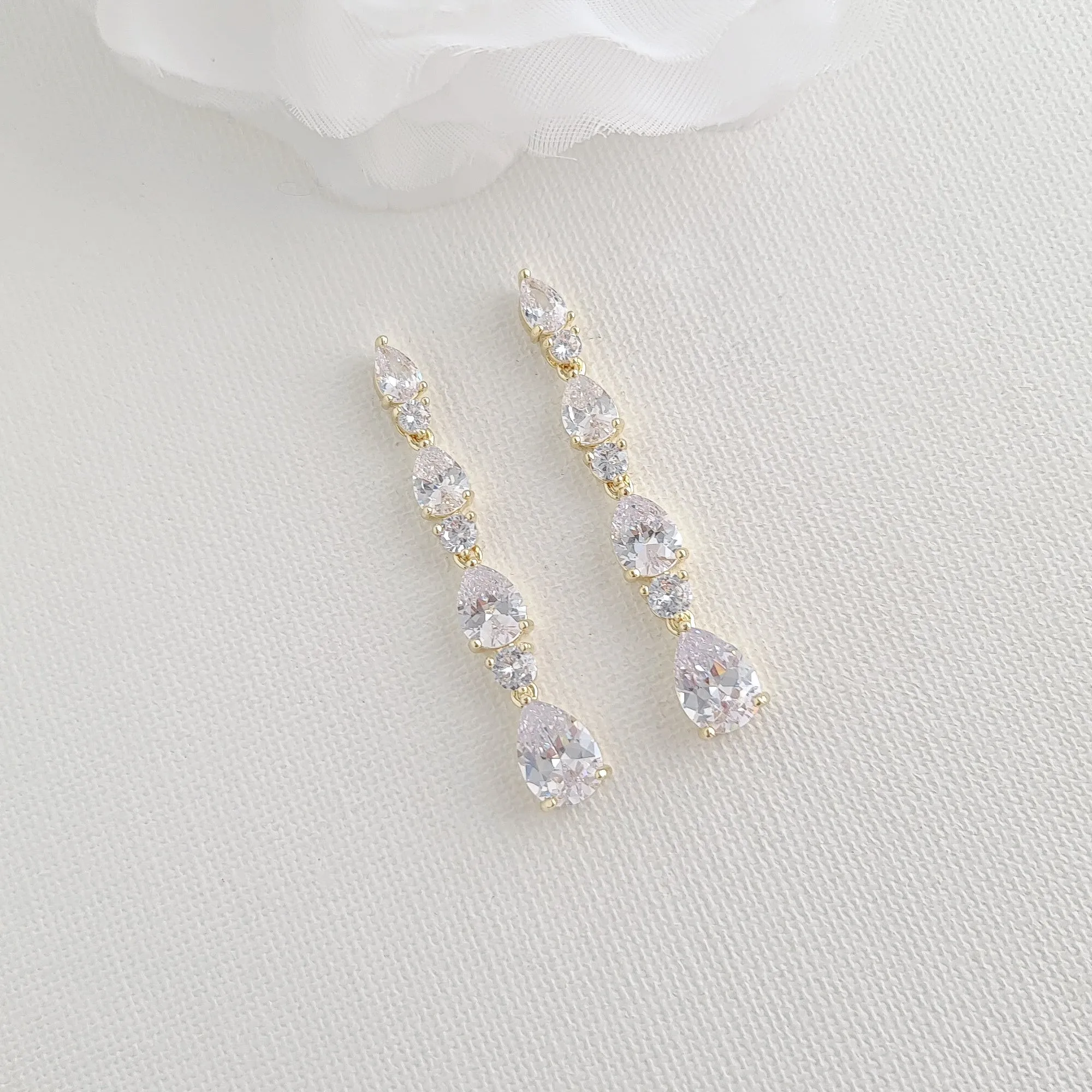 Necklace and Earring Set for Wedding in Rose Gold-Hazel