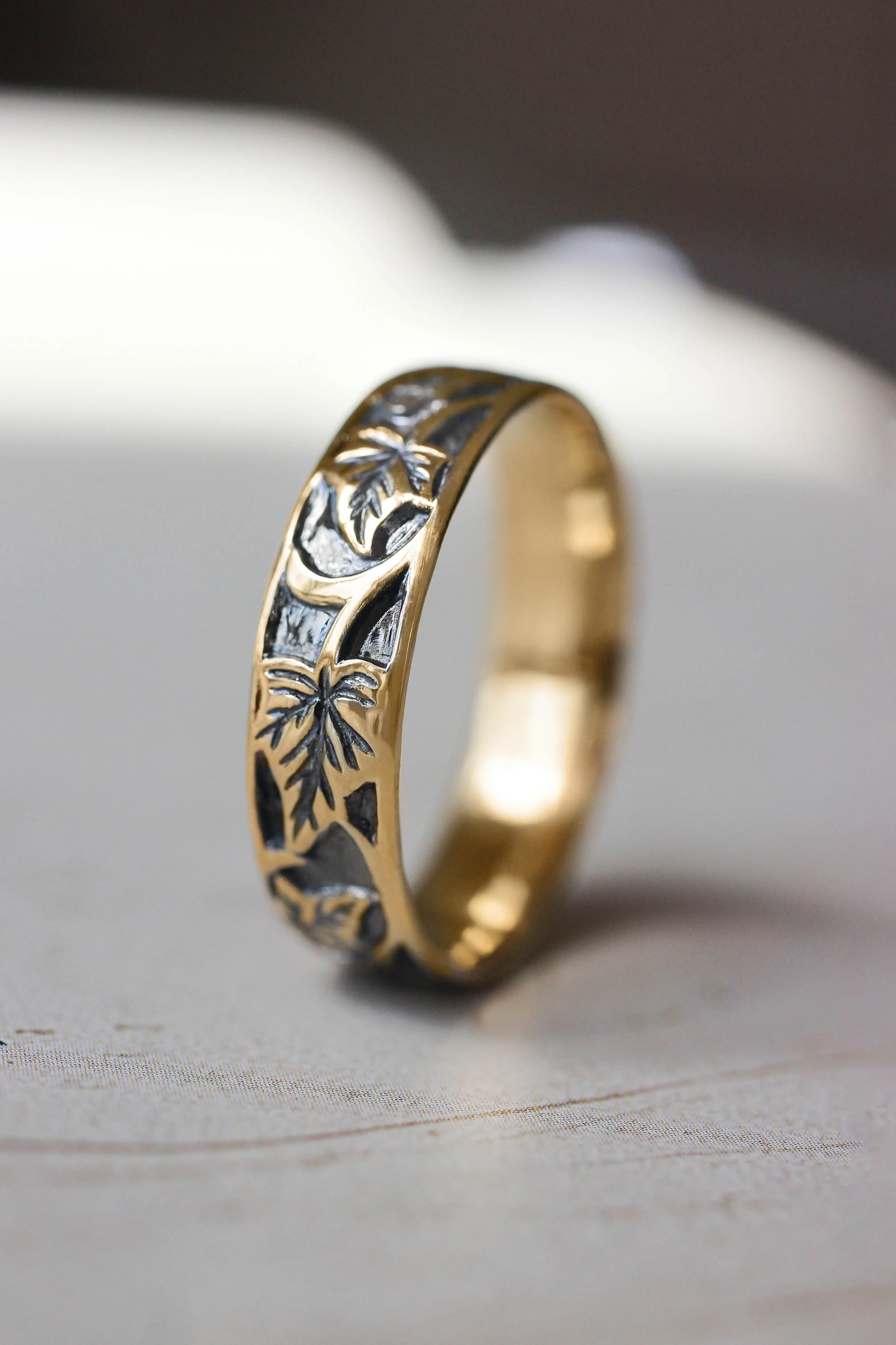READY TO SHIP: Gold leaf wedding band for man, ivy leaves ring in 14k rose gold, AVAILABLE RING SIZES: 6.5-8.5 US