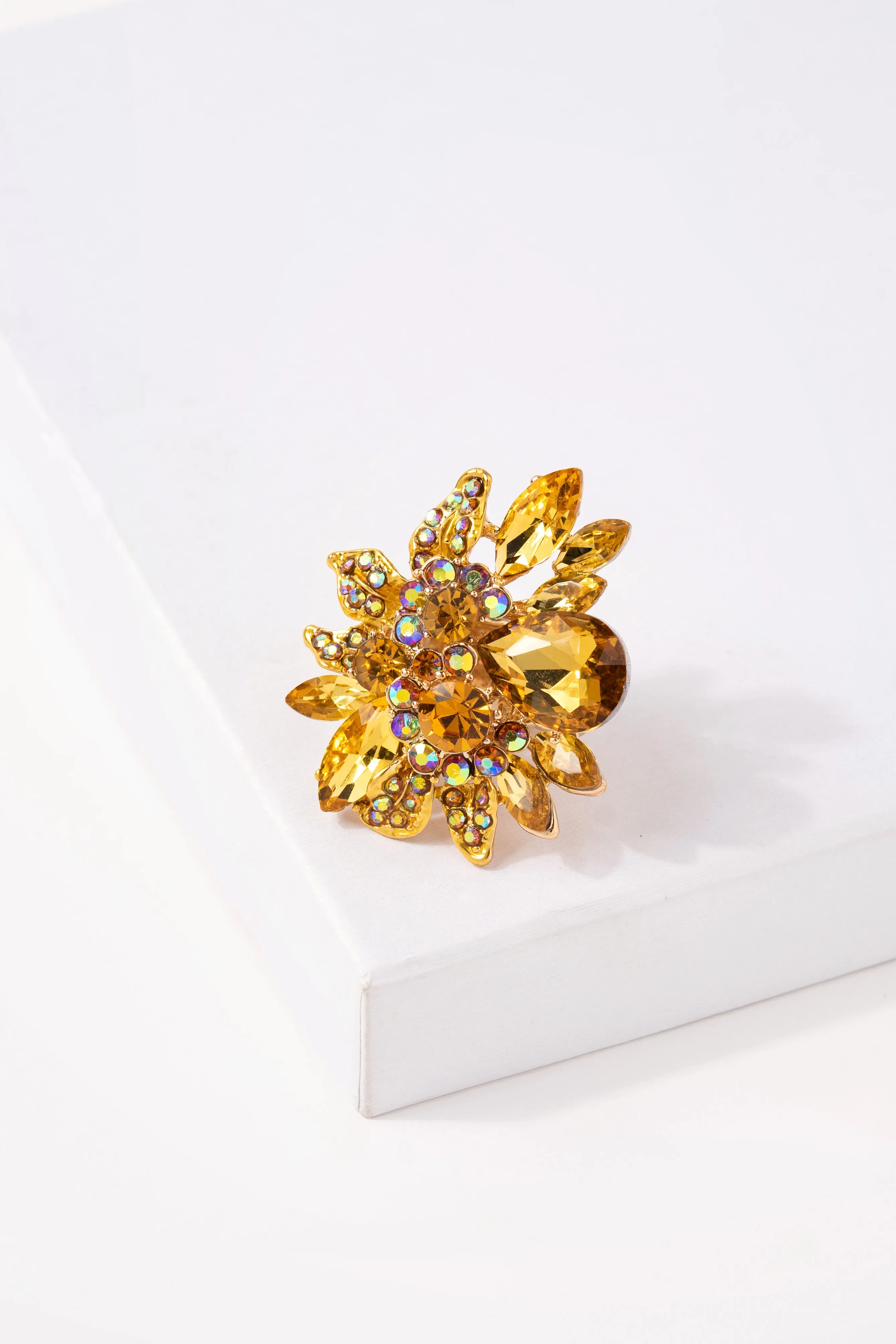 Willa Floral Rhinestone Ring