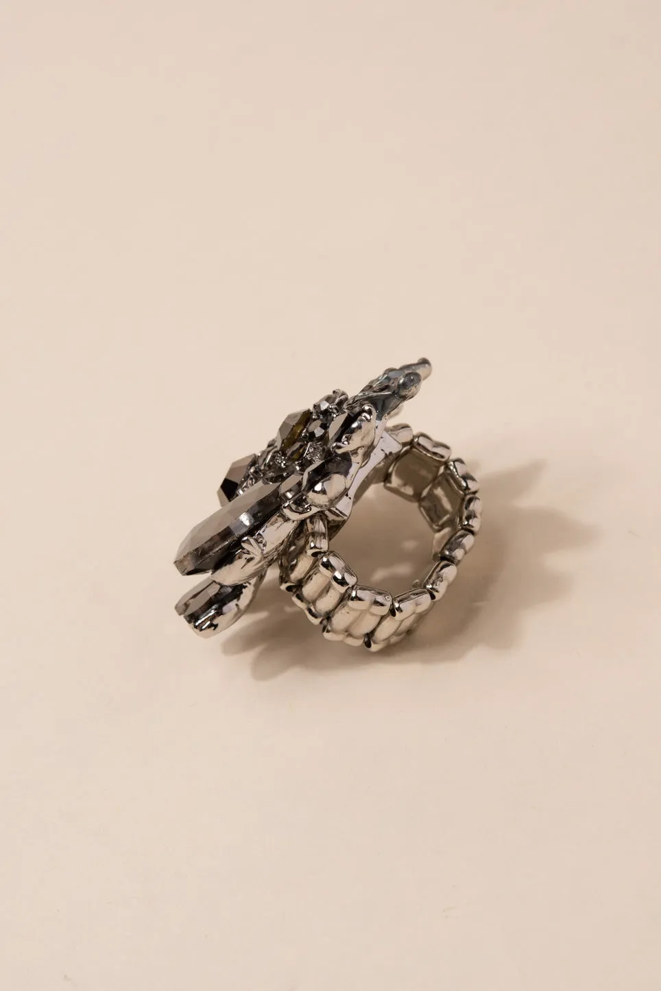 Willa Floral Rhinestone Ring