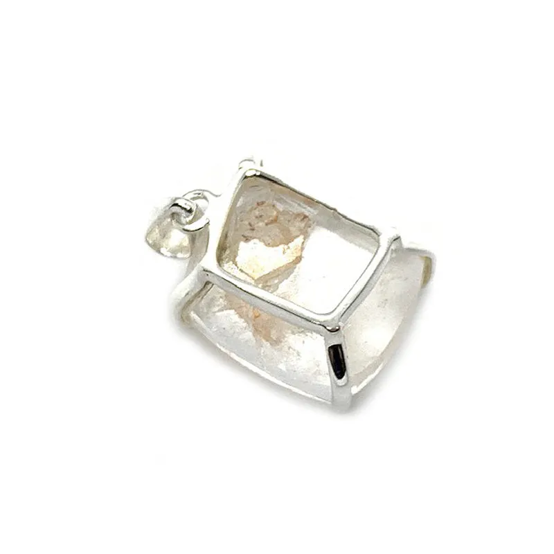 Willow Double Quartz Pendant
